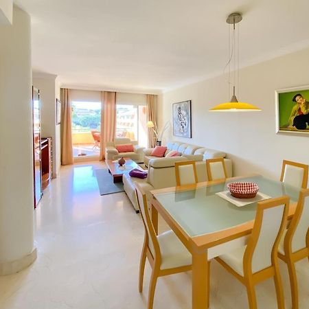 Apartamento En Los Patios De Santa Maria Golf Marbella Kültér fotó