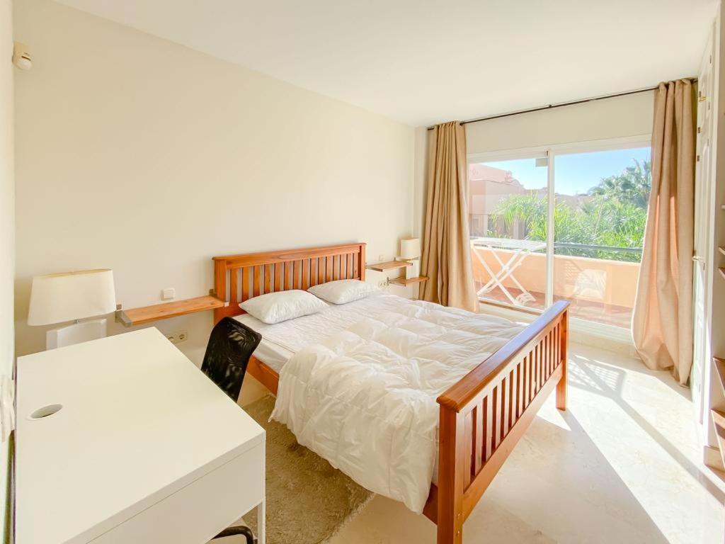 Apartamento En Los Patios De Santa Maria Golf Marbella Kültér fotó