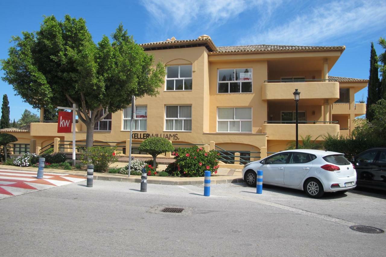 Apartamento En Los Patios De Santa Maria Golf Marbella Kültér fotó