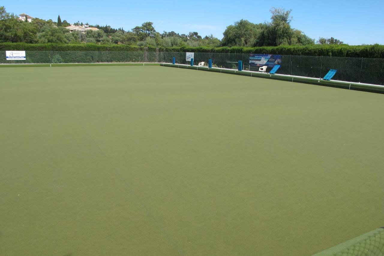 Apartamento En Los Patios De Santa Maria Golf Marbella Kültér fotó